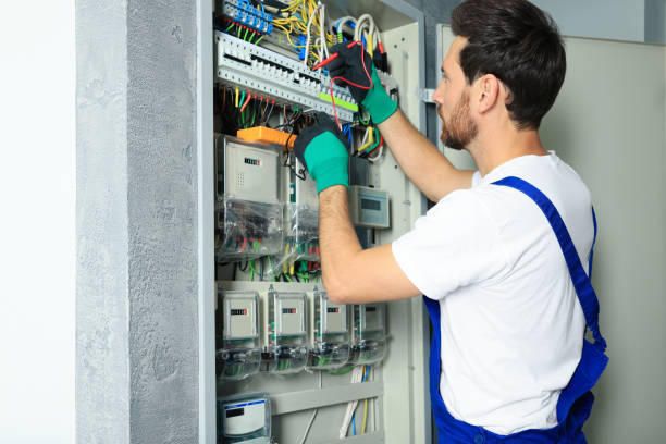Best Ceiling Fan Installation Electrician  in Loudonville, NY
